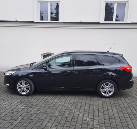 Ford Focus cena 36900 przebieg: 119700, rok produkcji 2015 z Kostrzyn małe 121